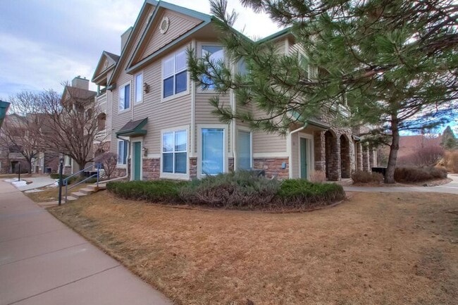 Building Photo - 8338 S Independence Cir