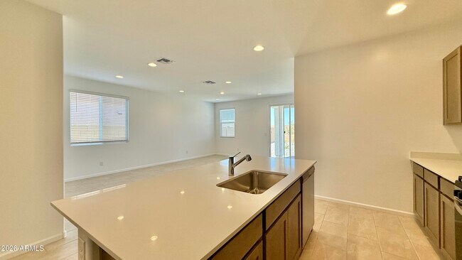 Building Photo - 3254 N 98th Ln