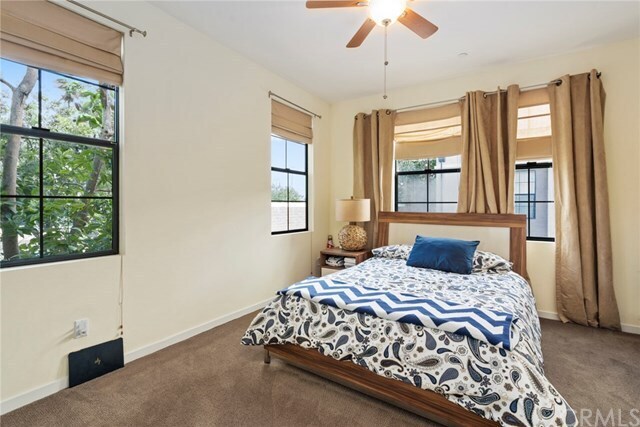 Foto del edificio - 551 W Maple Ave
