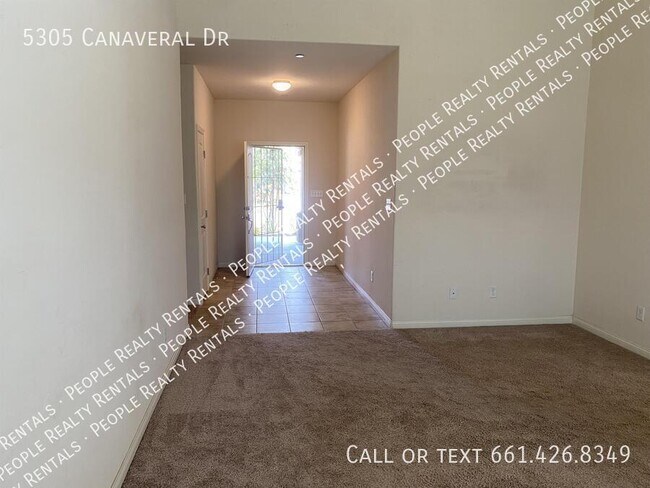 Building Photo - 5305 Canaveral Dr