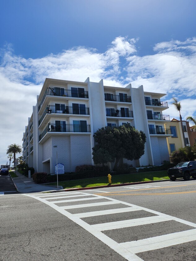 126 Apartments for Rent in Redondo Beach, CA | Westside Rentals