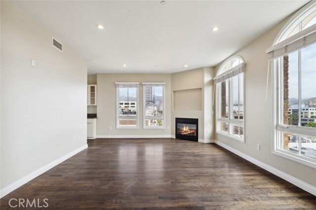 Building Photo - 619 Caruso Ave