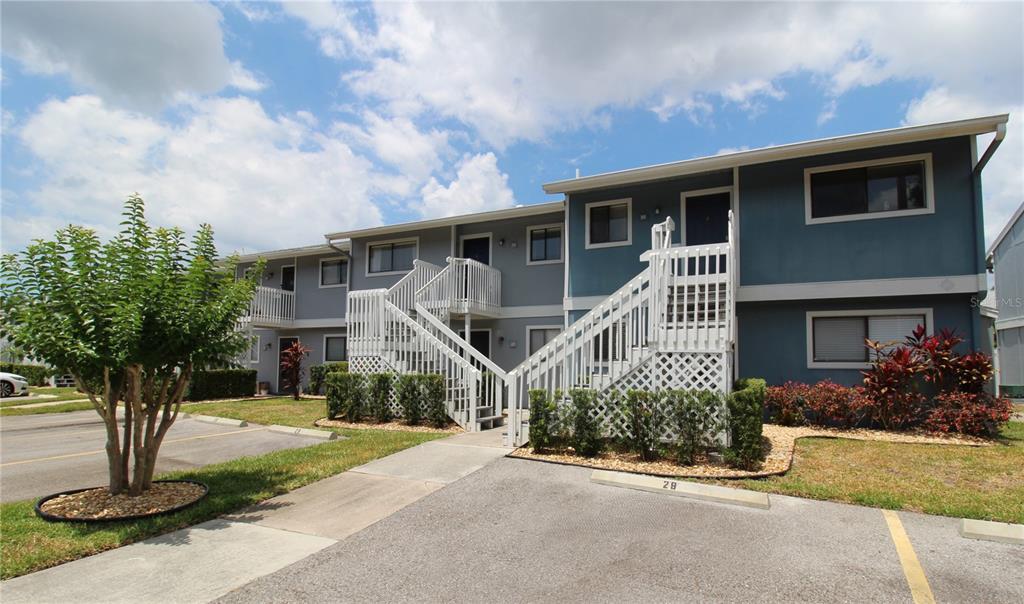 Foto principal - 6033 34th St W
