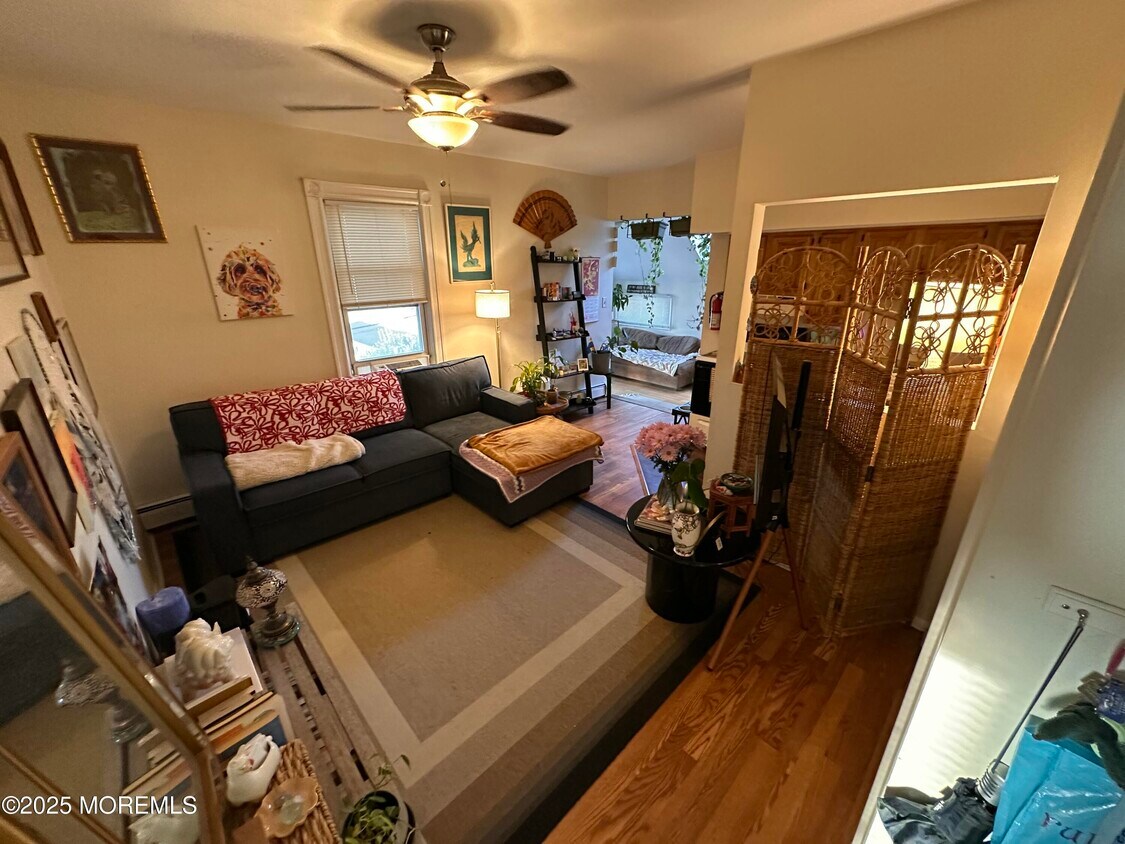 Foto principal - 112 2nd Ave