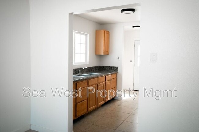Building Photo - 156 Leucadia Blvd