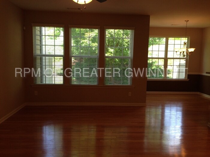 Foto principal - 2775 Pierce Brennen Ct