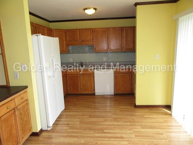 Building Photo - 4600 Brockton Dr