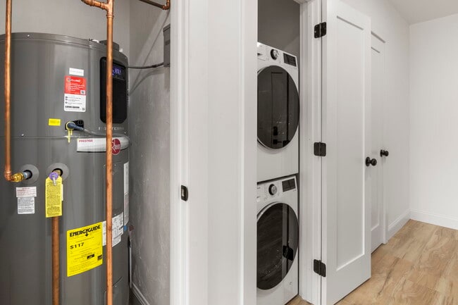 Foto del edificio - 8 Enon St