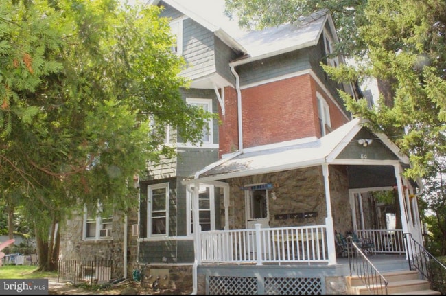 Building Photo - 80 W La Crosse Ave