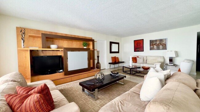 Foto del edificio - 5100 N Ocean Blvd
