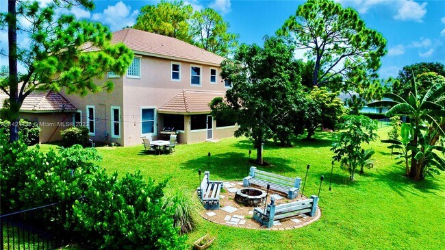 Building Photo - 13742 Callington Dr
