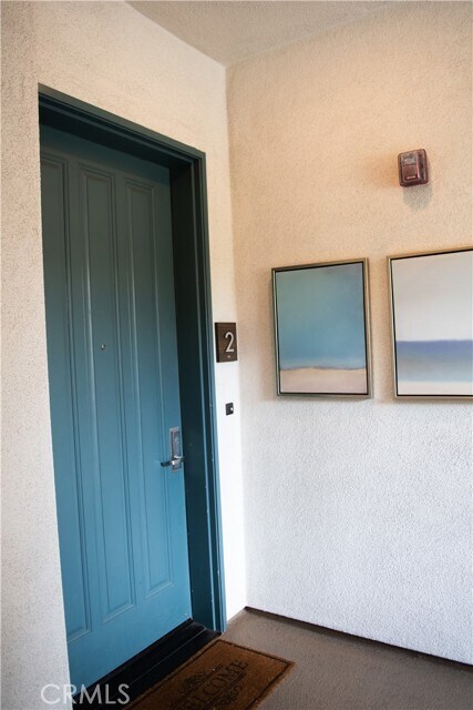 Foto del edificio - 12705 Bluff Creek Dr