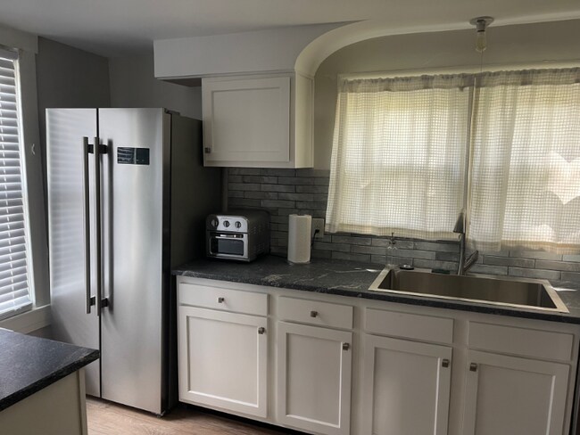 Foto del edificio - 920 Ash St