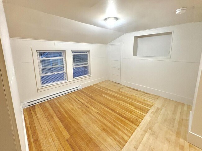 Foto del edificio - 8 Fairmount Ave