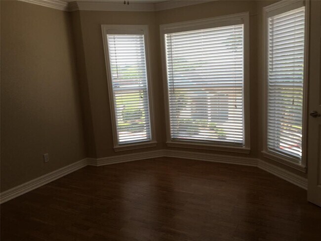 Foto del edificio - 18617 Egret Bay Blvd