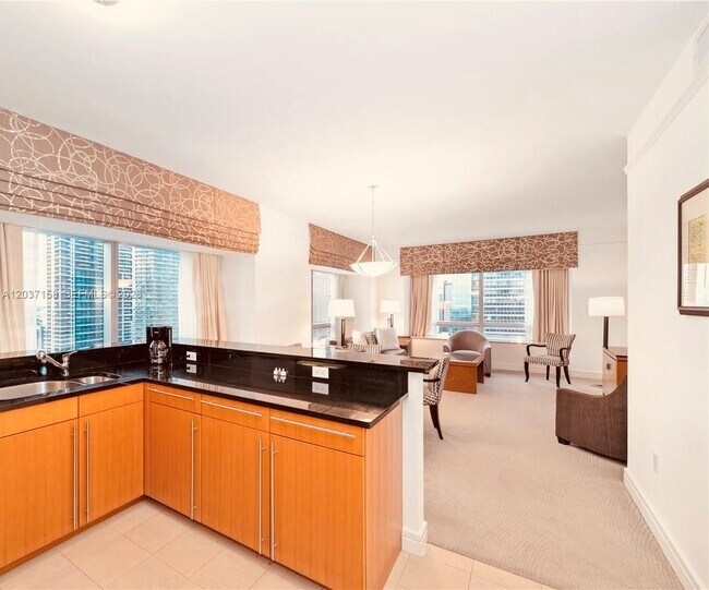 Foto del edificio - 1435 Brickell Ave