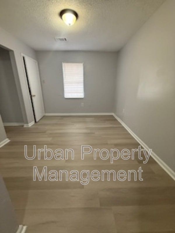 Building Photo - 1156 Fields Rd