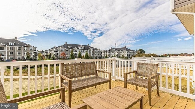 Foto del edificio - 284 Macoun Way