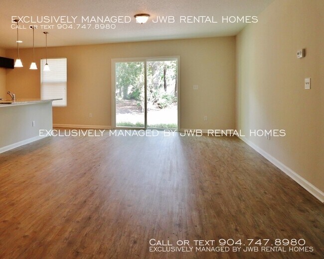 Building Photo - 3450 Frances Ave