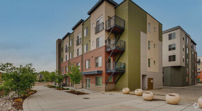 Building Photo - Mason Street Flats