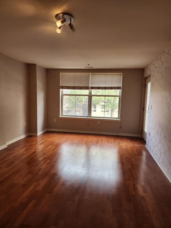 Foto del edificio - 1 bedroom Condo with 1 bath in Denver