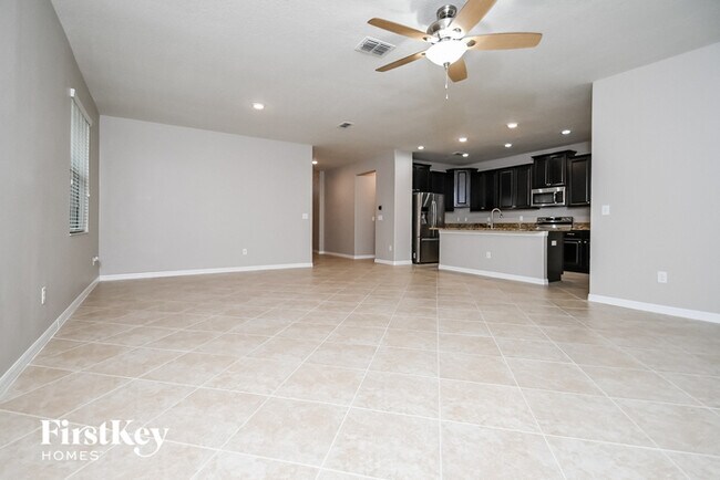 Building Photo - 13313 Wellington Hills Dr
