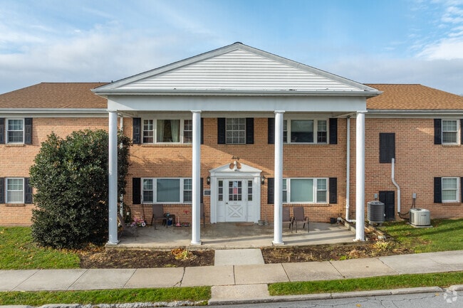 Building Photo - Preble Arms Apartments