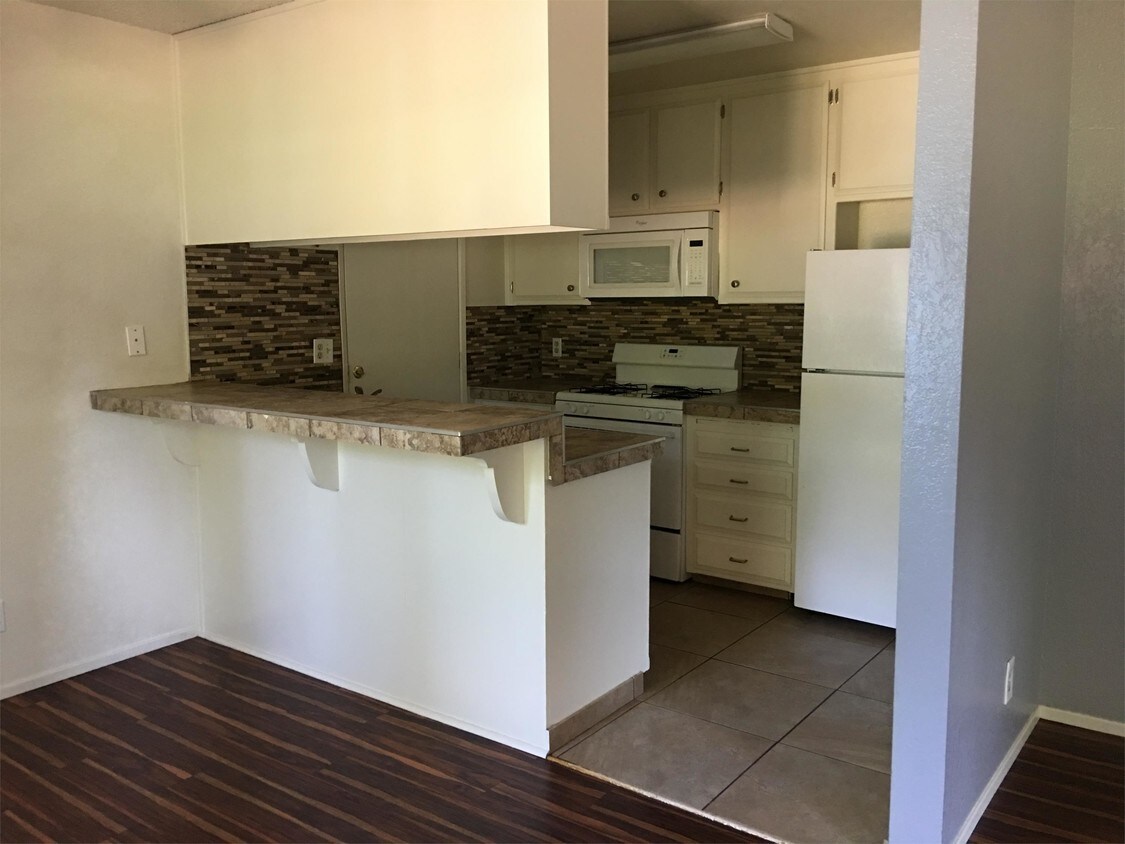 1562 Kay Ct Unit 1562, Paradise, CA 95969 Room for Rent in Paradise