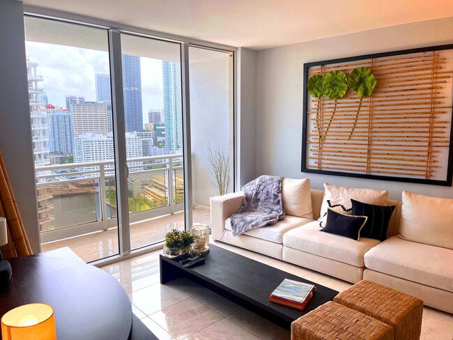 Building Photo - 901 Brickell Key Blvd