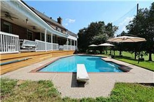 Building Photo - 24615 W Kingscrest Cir