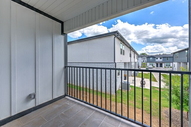 Foto del edificio - 939 S Benchmark Ln