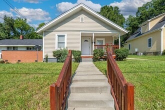 Building Photo - 1528 McCormick St