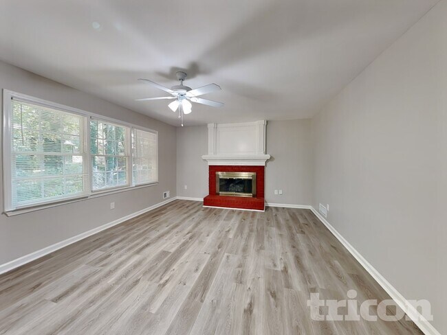 Foto del edificio - 3560 Erdly Ln