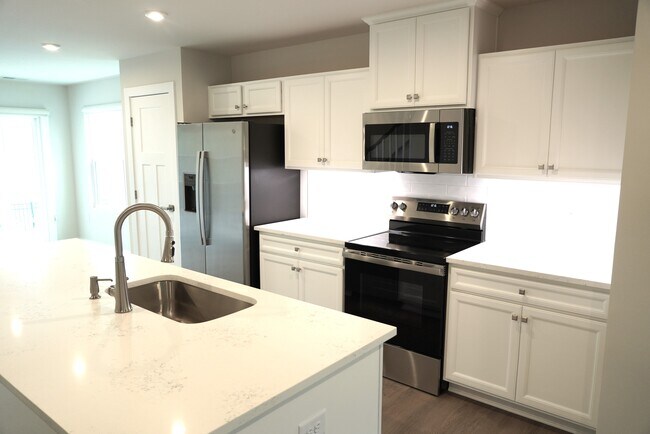 Building Photo - 158 Jameson Pk Dr