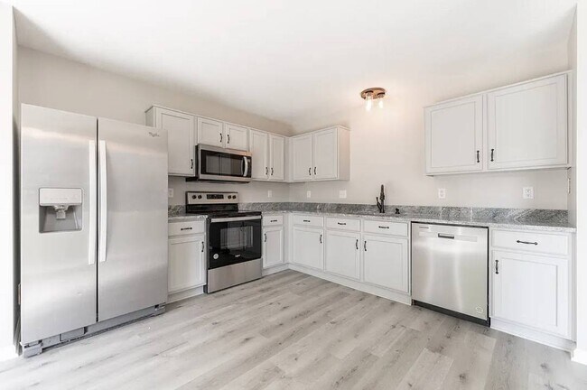 Foto del edificio - 4924 Pike Creek Blvd