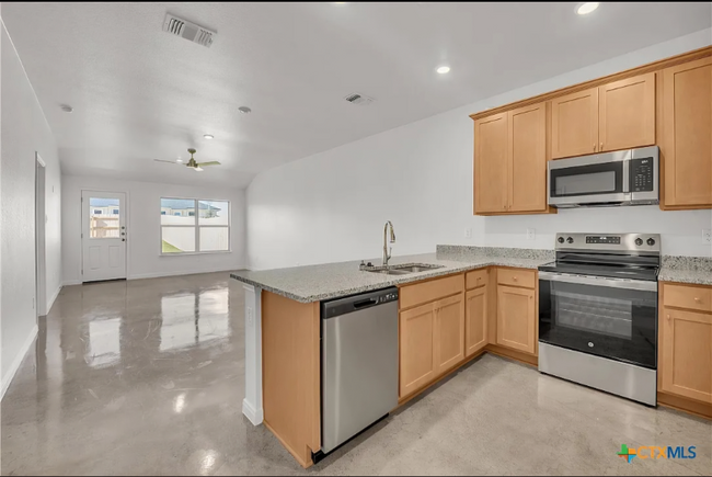 Foto del edificio - 907 Wax Myrtle Ct