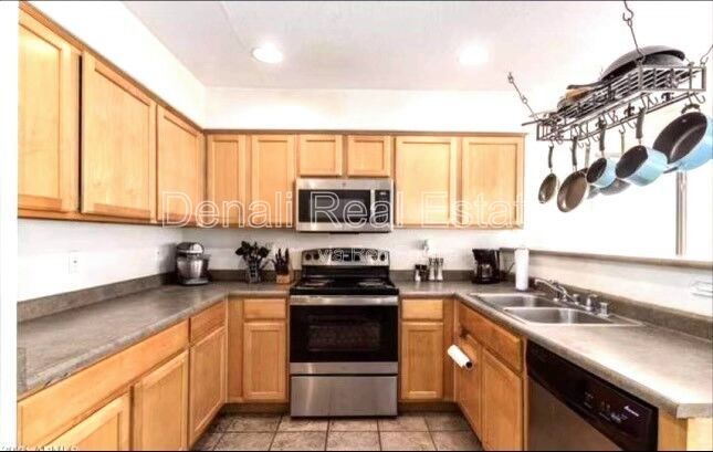 Foto del edificio - 18404 N 147th Dr