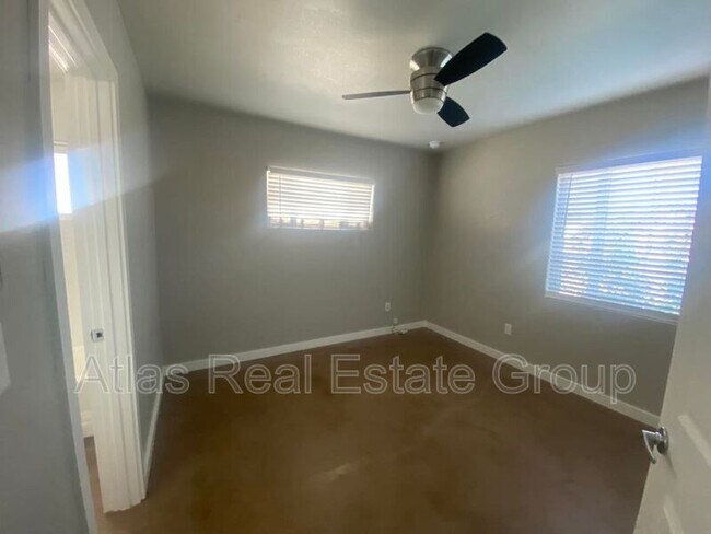 Building Photo - 1525 W Osborn Rd