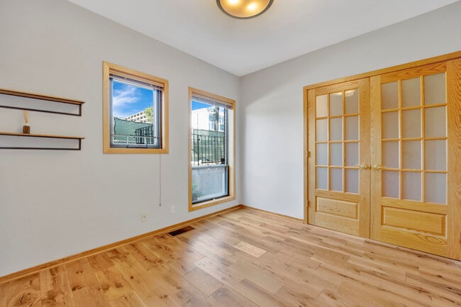 Foto del edificio - 711 S Ashland Ave