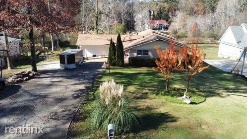Primary Photo - 2669 Cardinal Lake Cir NW