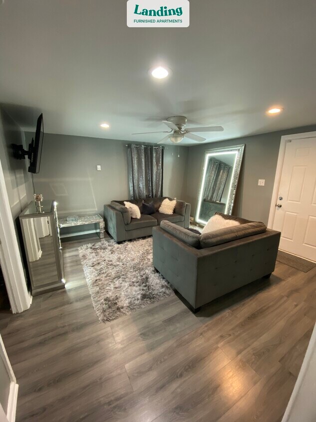 Foto principal - 604 West Ave