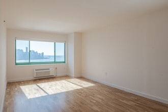 Wake up to inspiring views - Newport Rentals