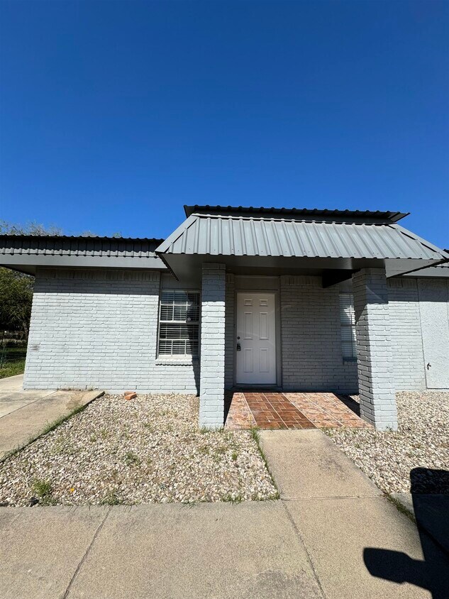 115 Fletcher Dr, Del Rio, TX 78840 House Rental in Del Rio, TX
