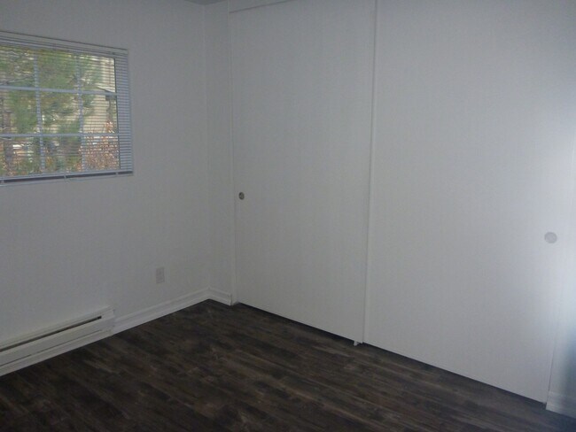 Foto del edificio - 810 Alder Ave