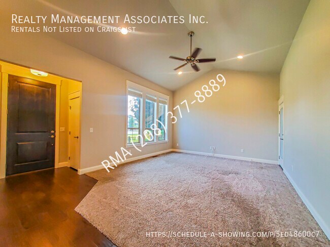 Foto del edificio - 11277 W Portola St
