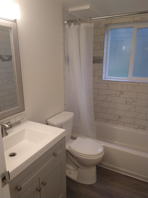 Building Photo - 8848 W Jewell Ave