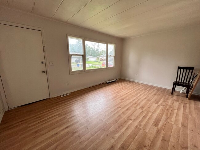 Foto del edificio - 464 E Hillside Ave