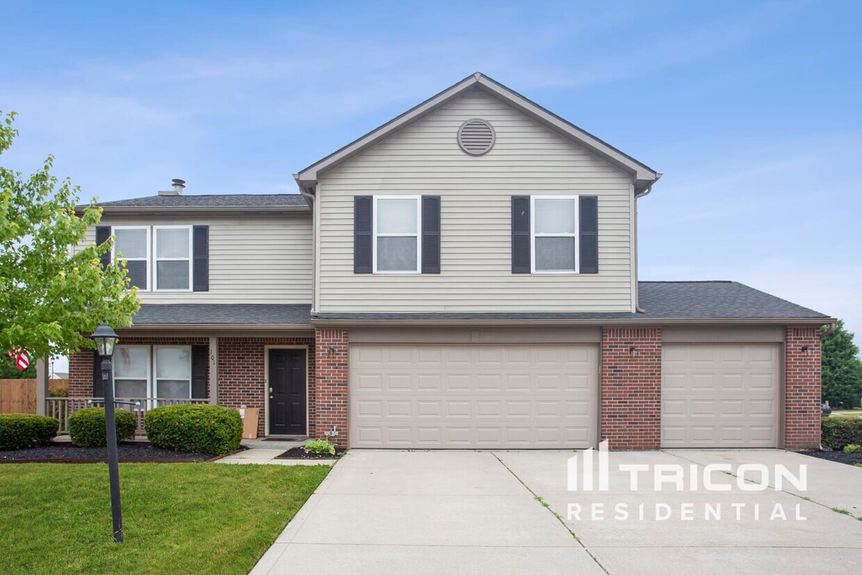 Foto principal - 101 Bent Stream Ln