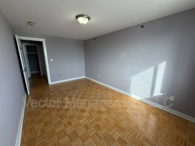 Foto del edificio - 1349 Dixwell Ave