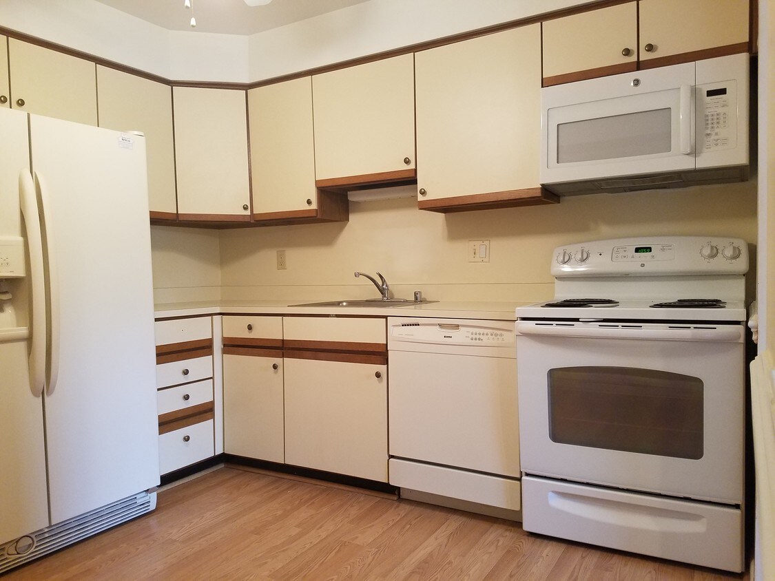 3 Gandson Ct, LuthervilleTimonium, MD 21093 Condo for Rent in